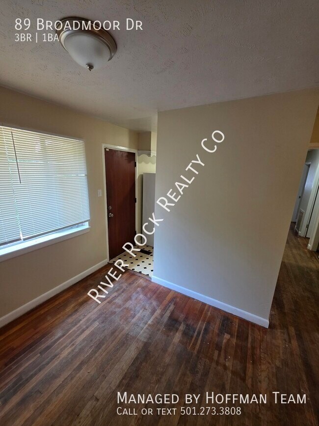 Foto del edificio - 89 Broadmoor Dr