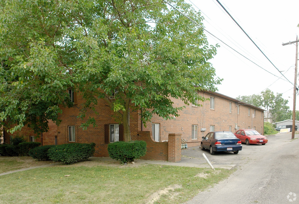 Building Photo - 194 E Duncan St