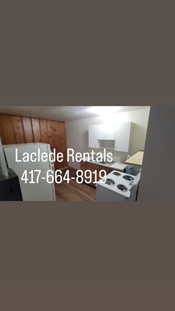 Building Photo - 1 BEDROOM 1 BATHROOM APARTMENT