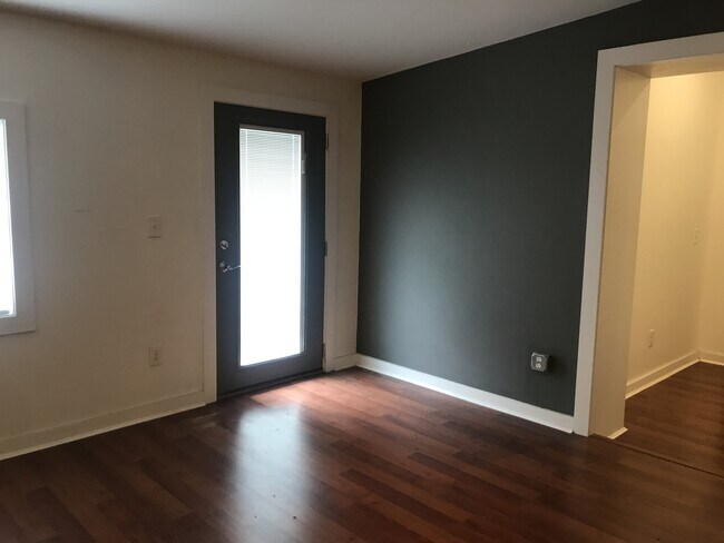 Foto del edificio - Beautiful Loft in Covington