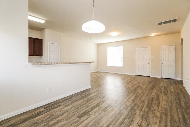 Foto del edificio - 9731 Cira Court