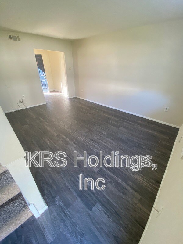 Foto del edificio - 707 E 18th St