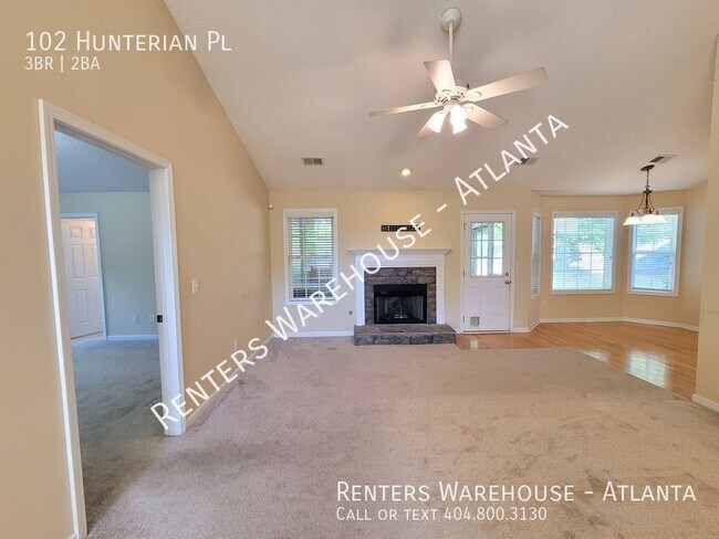 Foto del edificio - Move In Ready! Spacious 3 Bedroom home