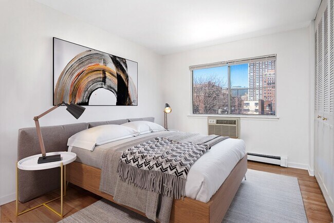 Foto del edificio - 450 West Melrose Apartments