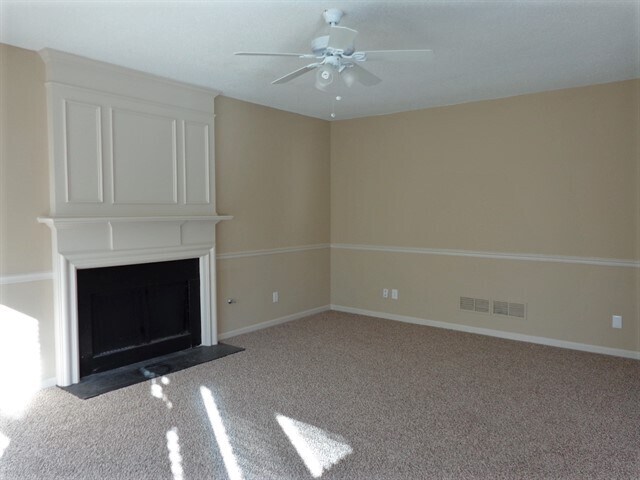 Building Photo - 480 Leasingham Way