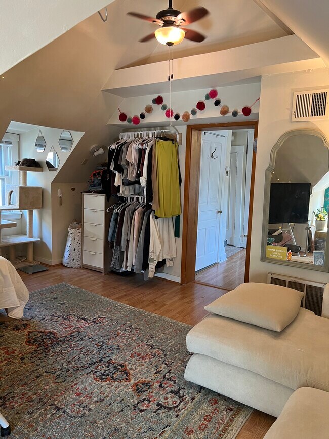 Foto del edificio - 2314 Ashland Ave