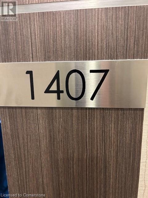 Photo du bâtiment - 550 N Service Rd