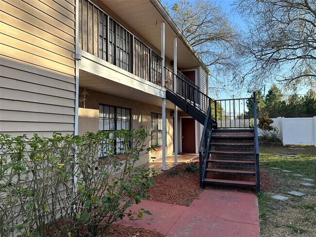 Foto del edificio - 21038 Voyager Blvd