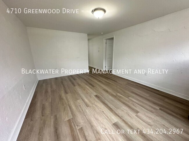 Foto del edificio - Move-In Special: Receive 1/2 Off Your Firs...
