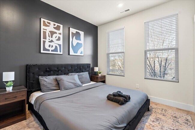 Foto del edificio - 1442 Hamilton St
