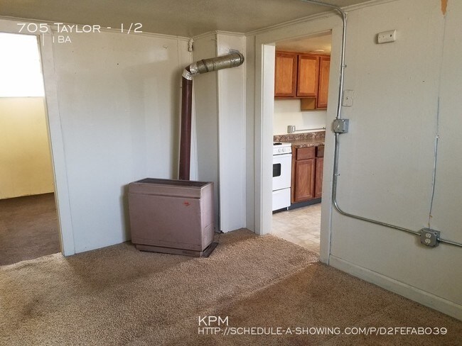 Foto del edificio - 705 Taylor Ave