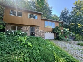 Building Photo - 46333 US-41