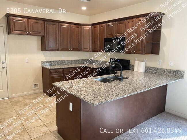 Building Photo - 5305 Canaveral Dr