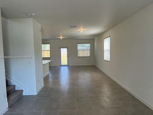 Foto del edificio - 2281 NW 131st Cir