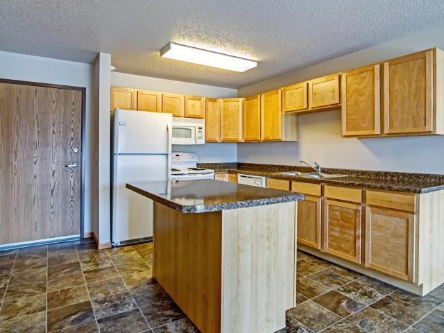 Foto del edificio - 2415 24th Ave. West