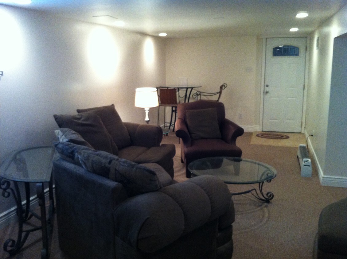 7015 Sutherland Ave, St. Louis, MO 63109 House Rental in St. Louis