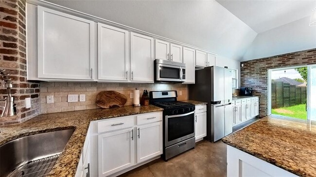 Foto del edificio - 2708 Kingsland Way