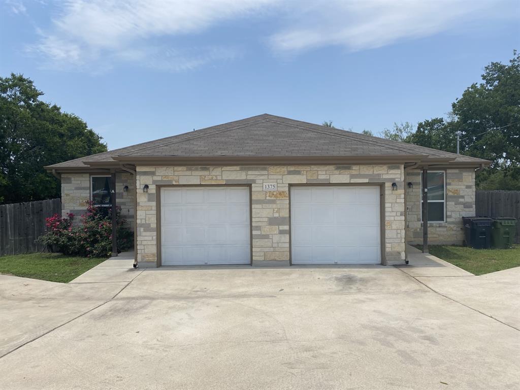 1375 TX332 Loop, Liberty Hill, TX 78642 Townhome Rentals in Liberty