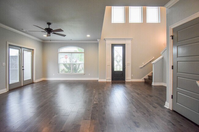 Foto del edificio - Stunning 4 bedroom, 2.5 bathroom home in Fayetteville!