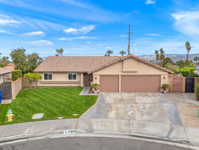 Building Photo - 44030 Mariposa Ct