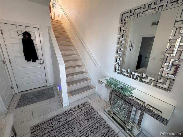 Foto del edificio - 10122 Belvedere Lp