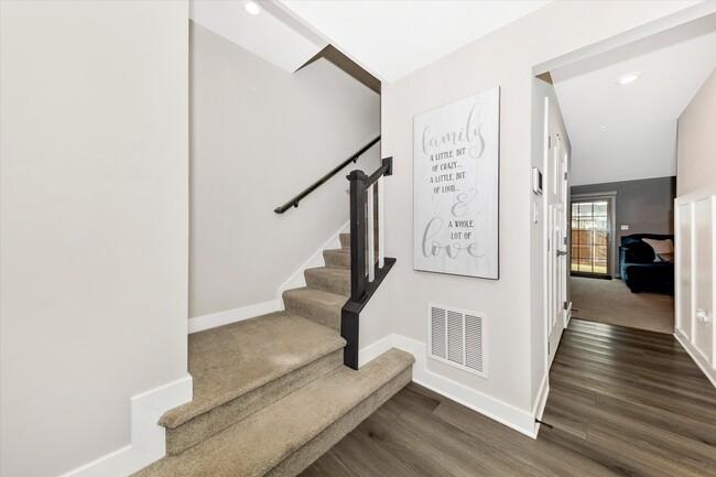 Building Photo - 166 Drydock Wy