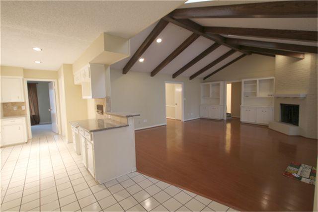 Building Photo - 2922 Fairway Dr
