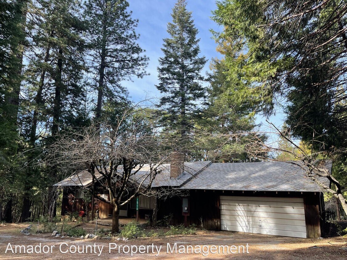 Primary Photo - 3 br, 2 bath House - 16770 Doolittle Ln