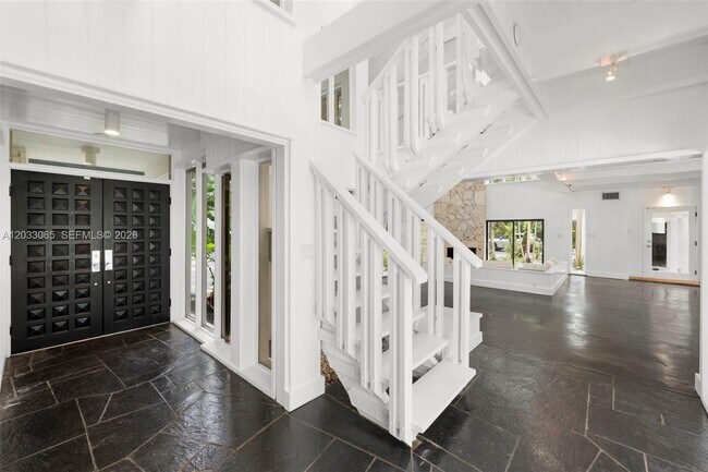 Foto del edificio - 5600 Oakwood Ln