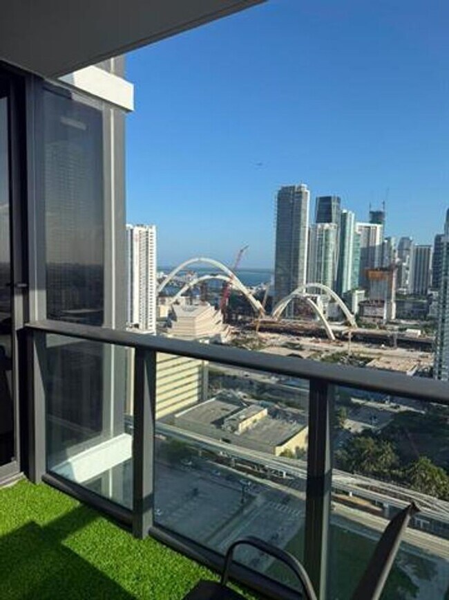 Foto del edificio - 1600 NW 1st Ave