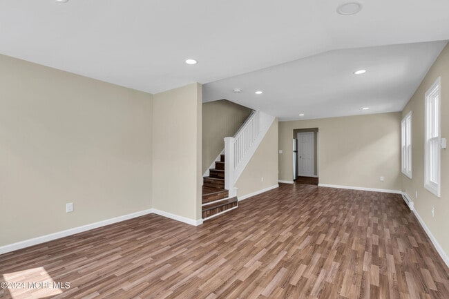 Building Photo - 81 Seabreeze Way