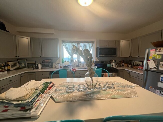 Building Photo - 11 Bowdoin St