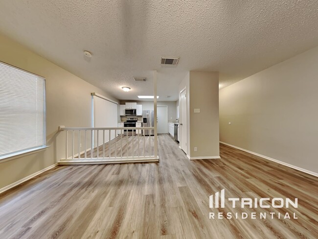 Building Photo - 9915 Misty Plain Drive San Antonio TX