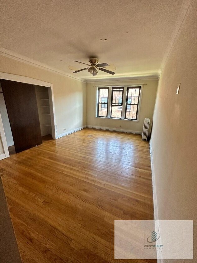 Foto principal - 2505 W Winnemac Ave