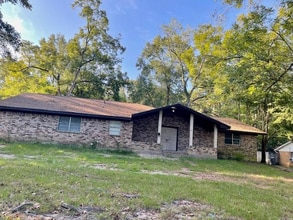 Building Photo - 1306 Mickey Ave
