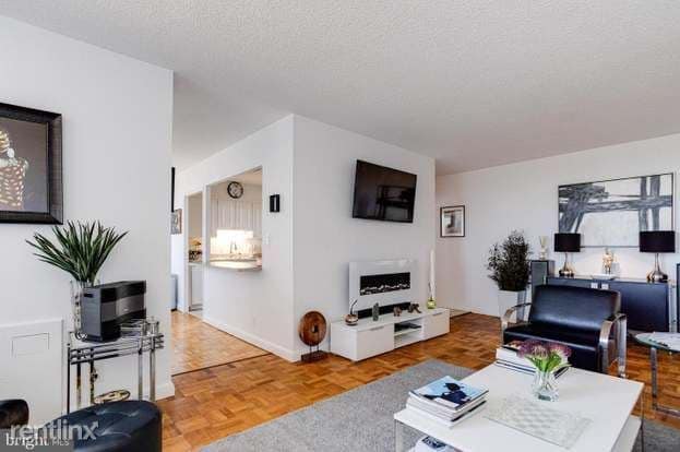 Building Photo - 7111 Park Heights Ave