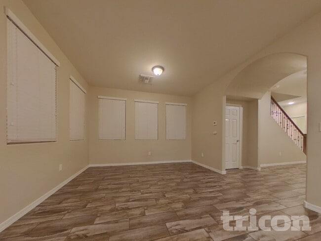 Building Photo - 12042 W Fillmore St