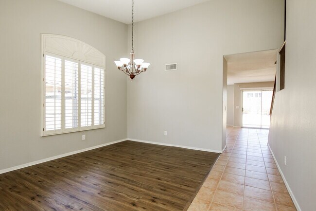 Building Photo - 19251 N 79th Dr