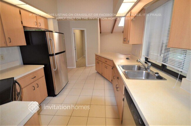Foto del edificio - 1235 Sheridan Dr NW