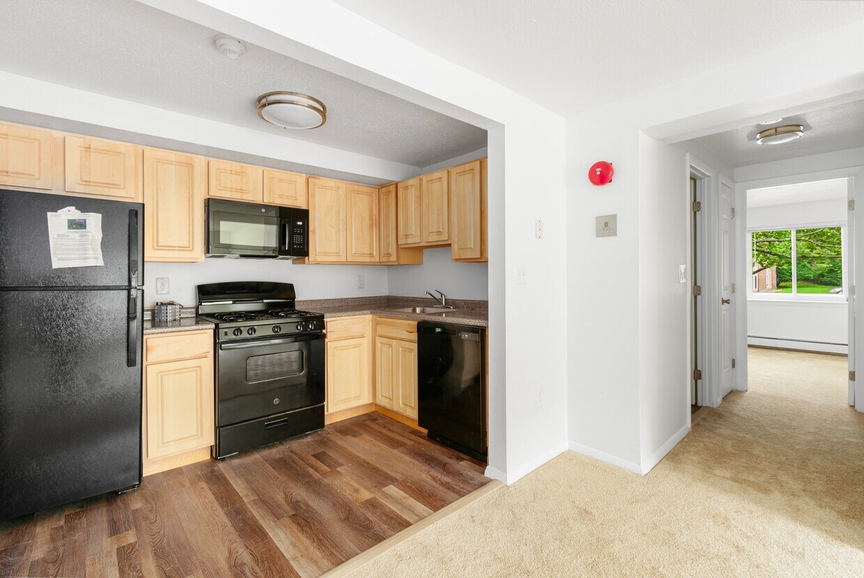 The Groves at Milford 18 Colonial Rd Milford, MA Apartments for