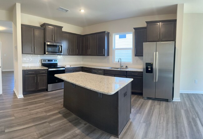 Building Photo - 1808 Arapahoe Ridge Dr