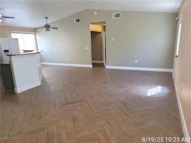 Building Photo - 5250 Panguitch Dr