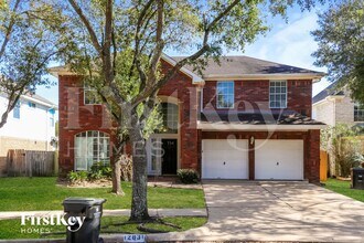 Building Photo - 12831 Pheasant Lake Ct