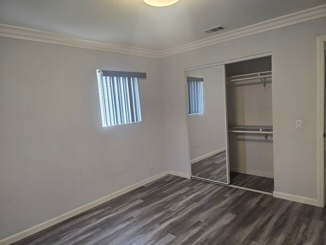 Building Photo - 6611 Kiowa Rd