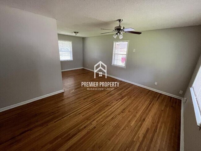 Foto del edificio - 4859 Haleville Rd
