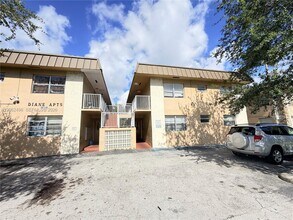 Building Photo - 16118 NE 21st Ave