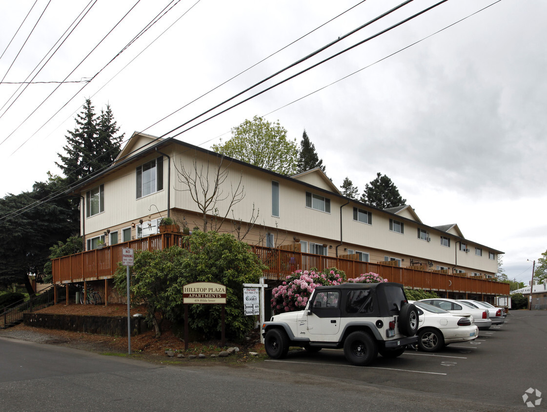 Primary Photo - Hilltop Plaza Apartments