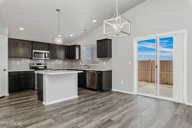 Foto del edificio - 4 br, 2 bath House - 1504 N Crawford Ave