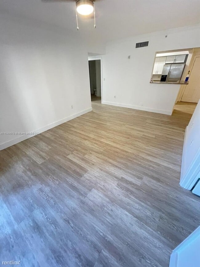 Building Photo - 3 br, 2 bath House - 231 SW 116th Ave # 19102