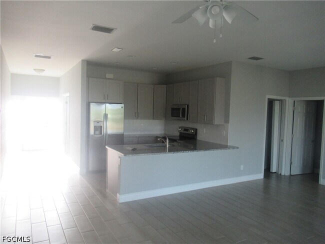 Foto del edificio - 4202 NW 32nd Ln